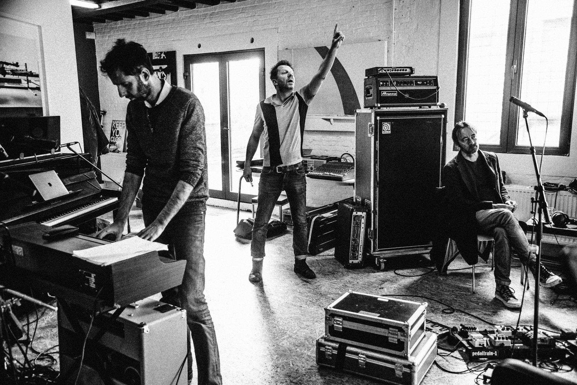 Writing for dEUS's 2022 album 'How to Replace It'